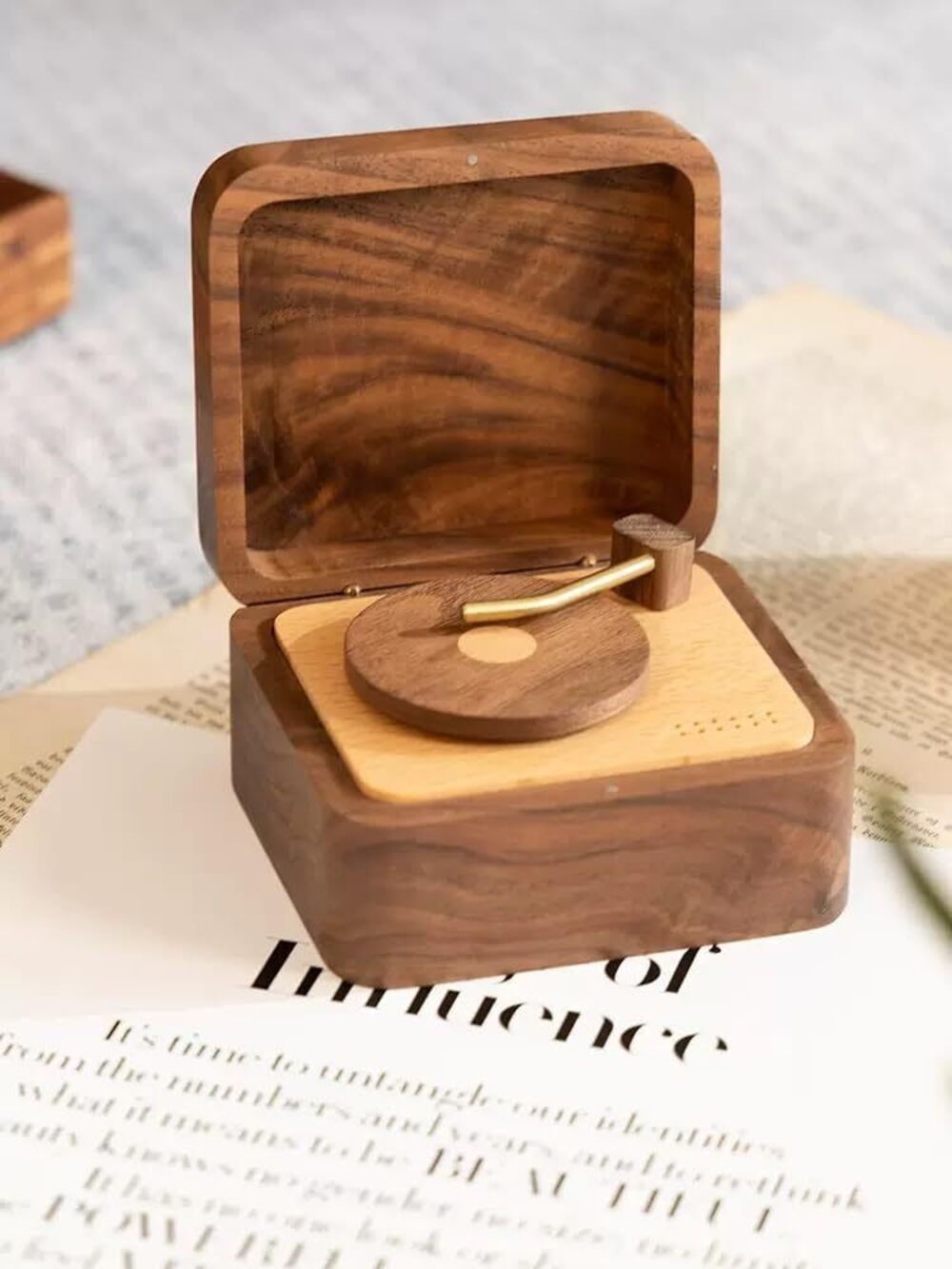 4443 Vintage Style Music Box,Vintage high-end Vinyl Record Player Music